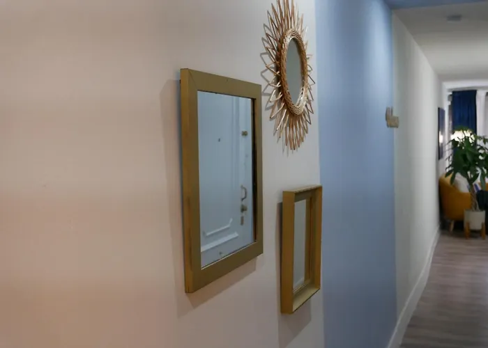 Vivienda Pleno Corazon De La Ciudad, As Rias * A Coruna